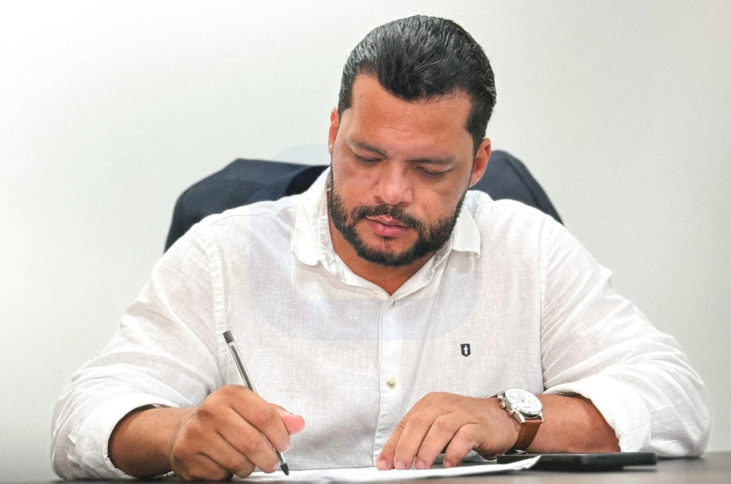 Edevaldo Neves questiona Resolução do CONANDA e destaca riscos à segurança no Sistema Socioeducativo.