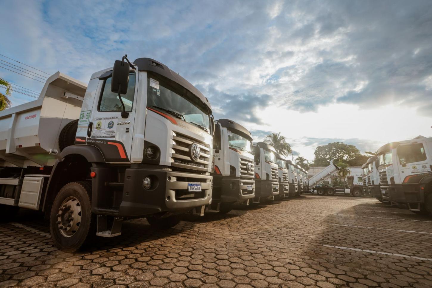 Avanço no Campo: Edimilson Dourado Comemora Aquisição de Caminhões para Produtores Rurais