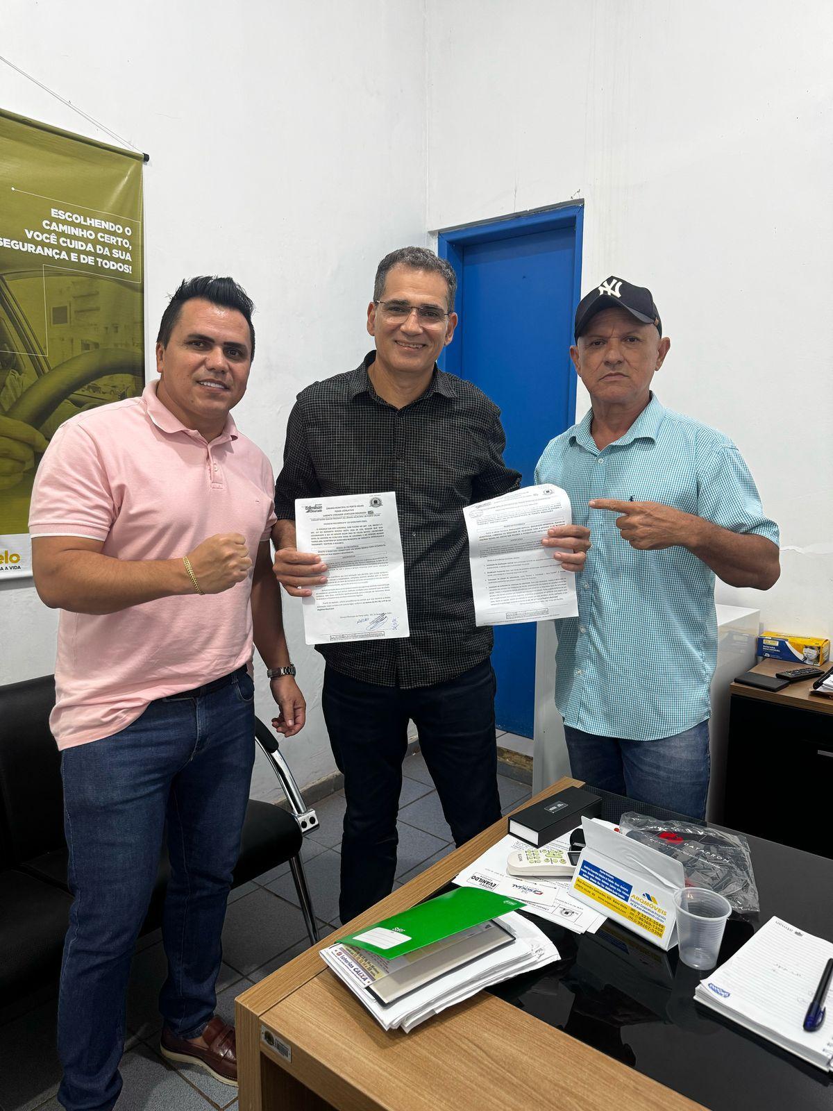 Mobilidade em foco: Edimilson Dourado cobra lombadas e linha de ônibus para Colônia Viçosa