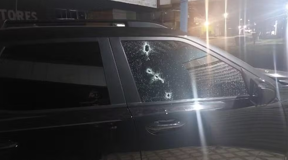 Policial militar reage a ataque armado de ex-companheiro e salva vizinha na zona Leste