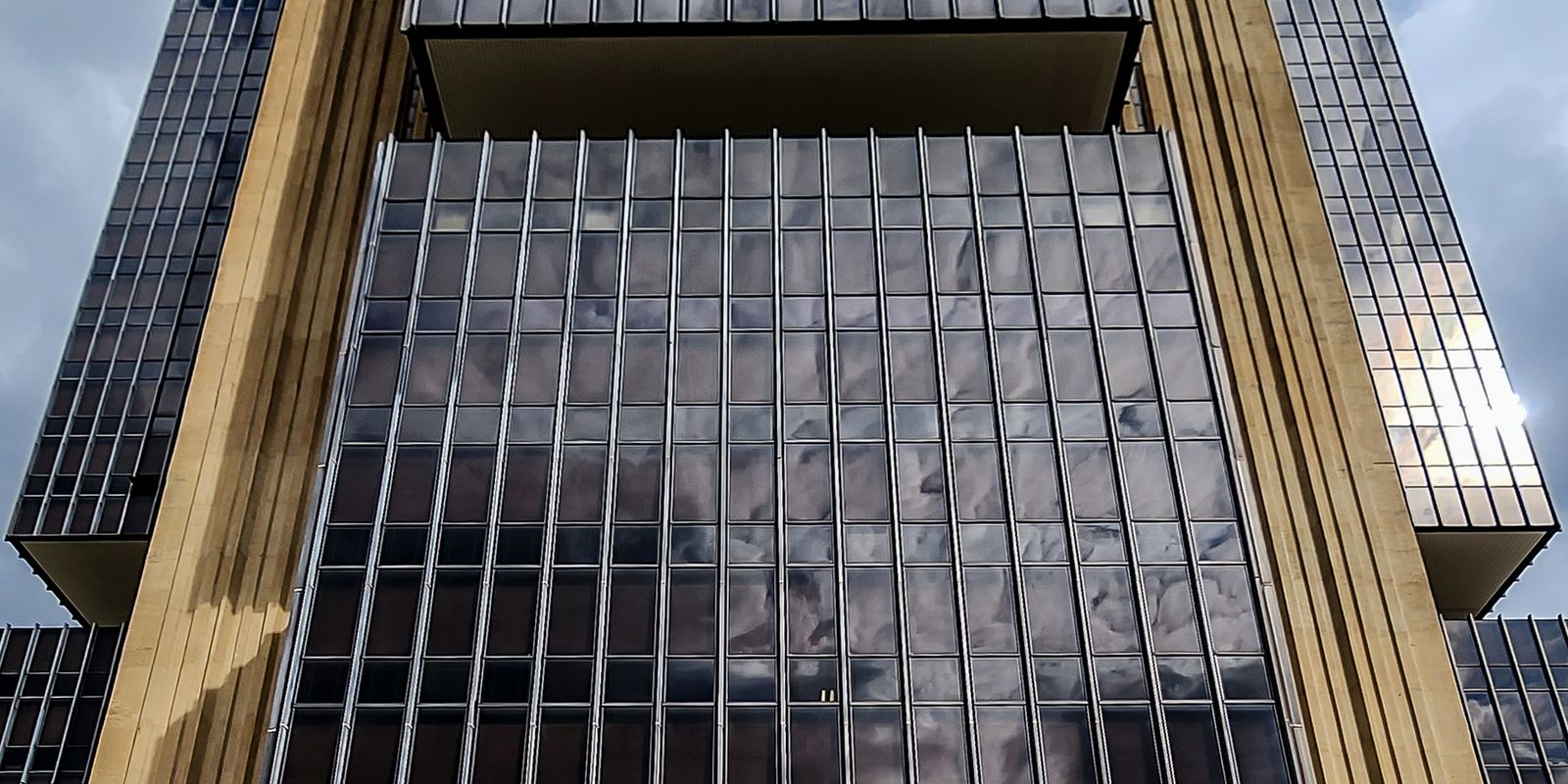 BC aponta desaceleração da inflação, mas mantém alerta sobre riscos
