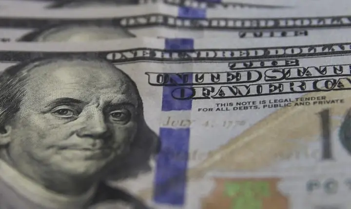 Déficit nas contas externas fica em R$ 1,8 bilhão em abril
