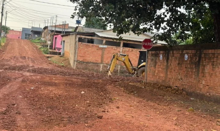 EDIMILSON DOURADO: Vereador fiscaliza ruas e cobra melhorias no Cidade do Lobo