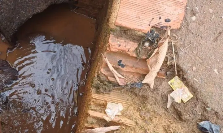 Seinfra atende pedido do vereador Edimilson Dourado de limpeza de bueiro e limpeza de vias na zona sul