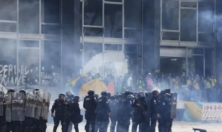 Supremo chega a 1,4 mil condenados pelos atos golpistas 