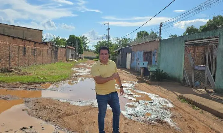 Vereador Edimilson Dourado acompanha obras de drenagem no bairro Castanheira