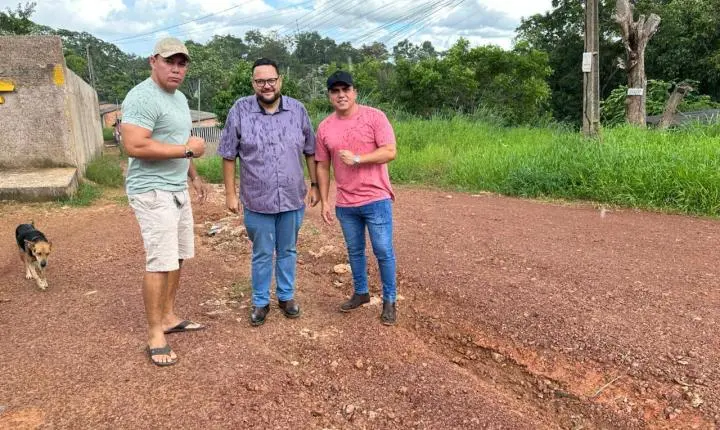 Vereador Edimilson Dourado acompanha secretário em vistoria e cobra asfaltamento de ruas no Cidade Nova