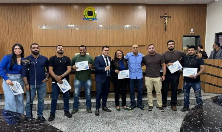 Vereador Edimilson Dourado presta homenagem a mestre de artes marciais por contribuição ao esporte em Rondônia