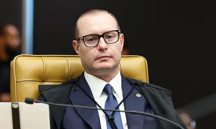 Zanin pede manifestação da Anatel sobre acesso à internet nas eleições